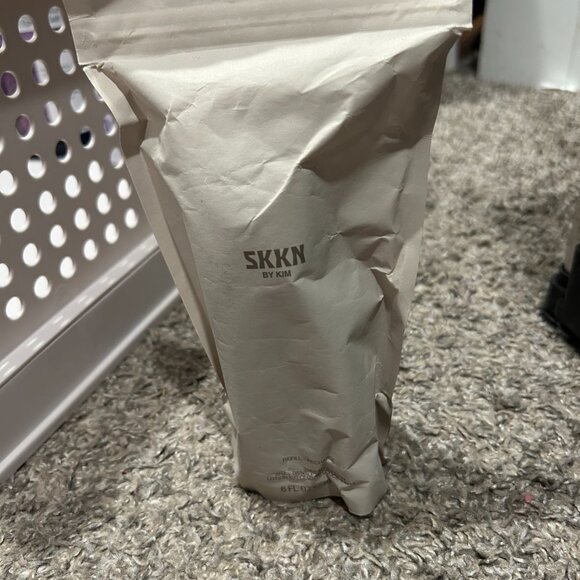 SKKN By Kim Night Oil Restoring Treatment NIB - Picture 2 of 2